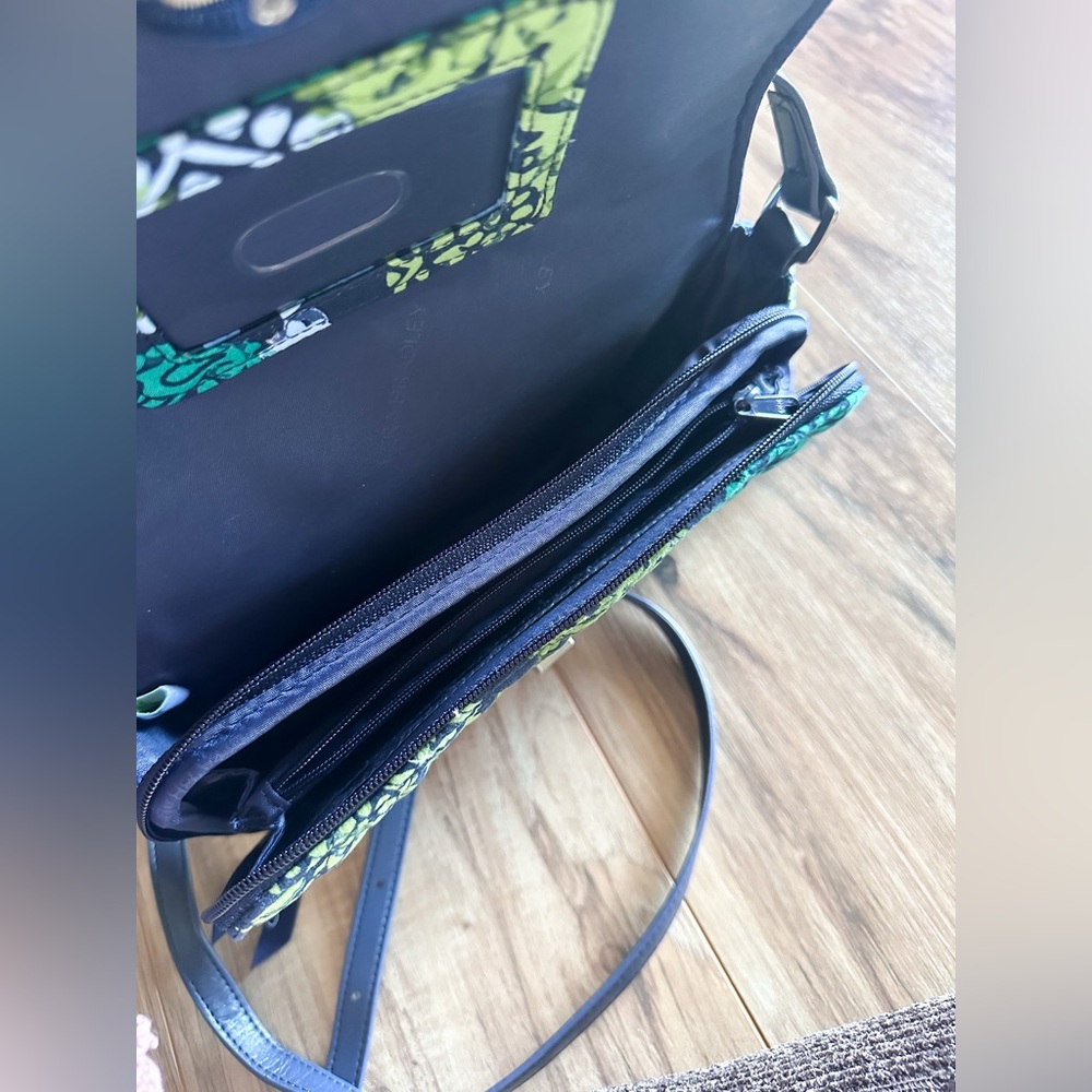Vera Bradley Crossbody Purse - Picture 5 of 6